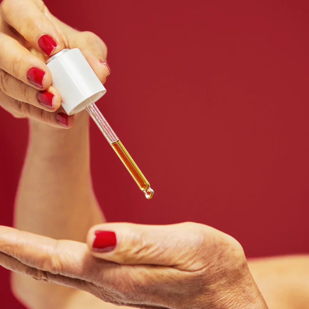 Vitamin C Hemp Seed Oil 30ml | O Cosmedics product image 3